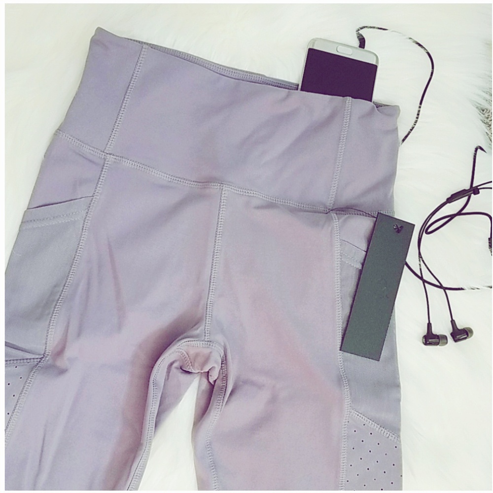 Lavender Highwaist Mesh Workout Legging - Picture 3 of 7